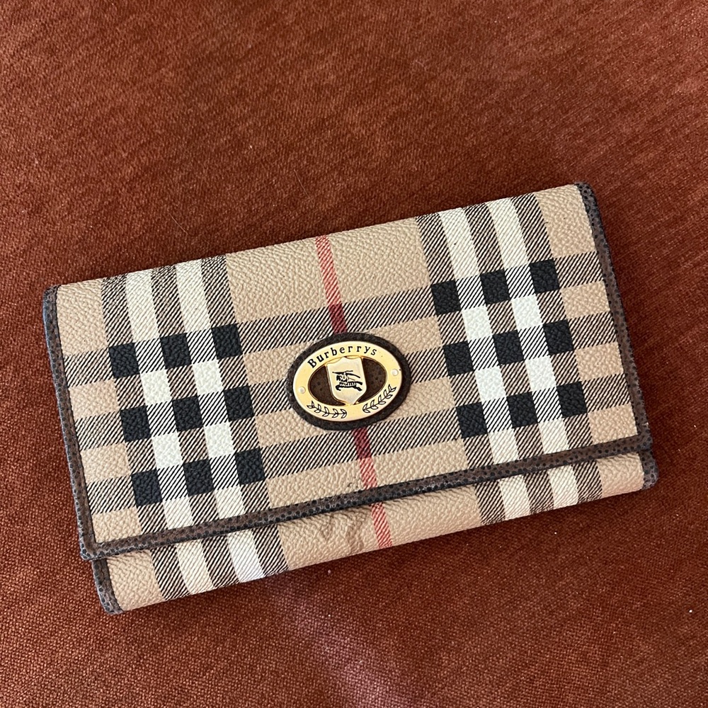 Burberry Beige Checkered Women's Wallet